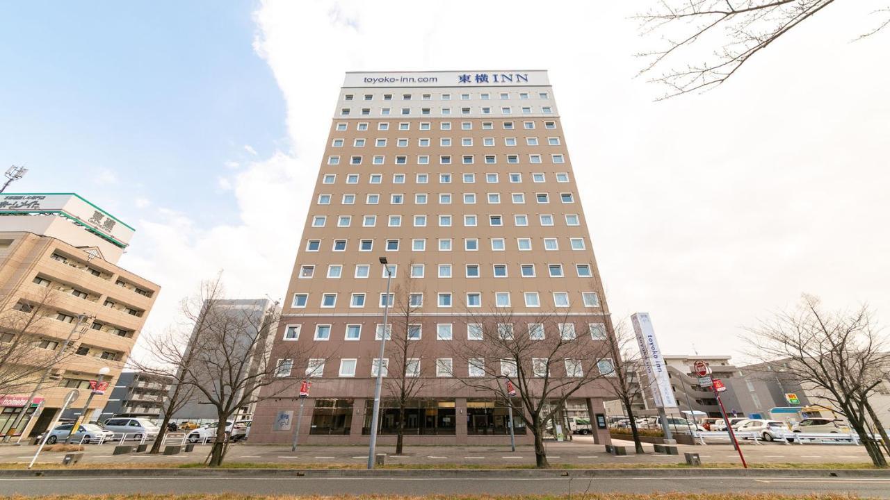 Toyoko Inn Urawa Misono Eki Higashi Guchi Saitama Exterior foto